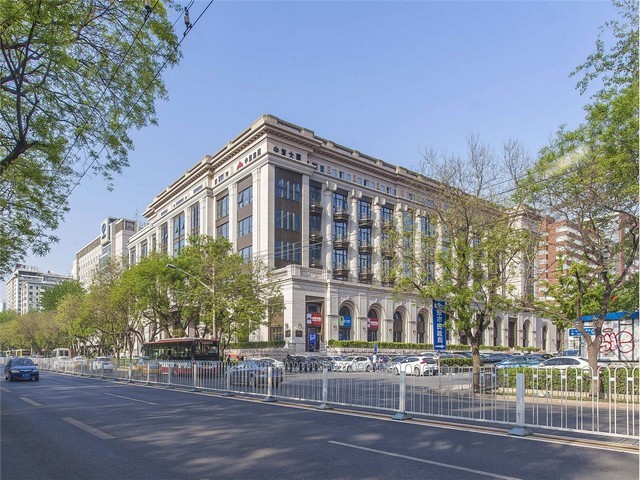 太仓智能阁楼天窗介绍