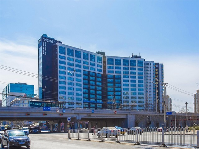 青浦区劳务多少钱